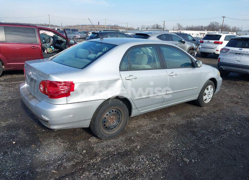 Photo 4 of 2005 Toyota Corolla LE (VIN 2T1BR32E25C419568)