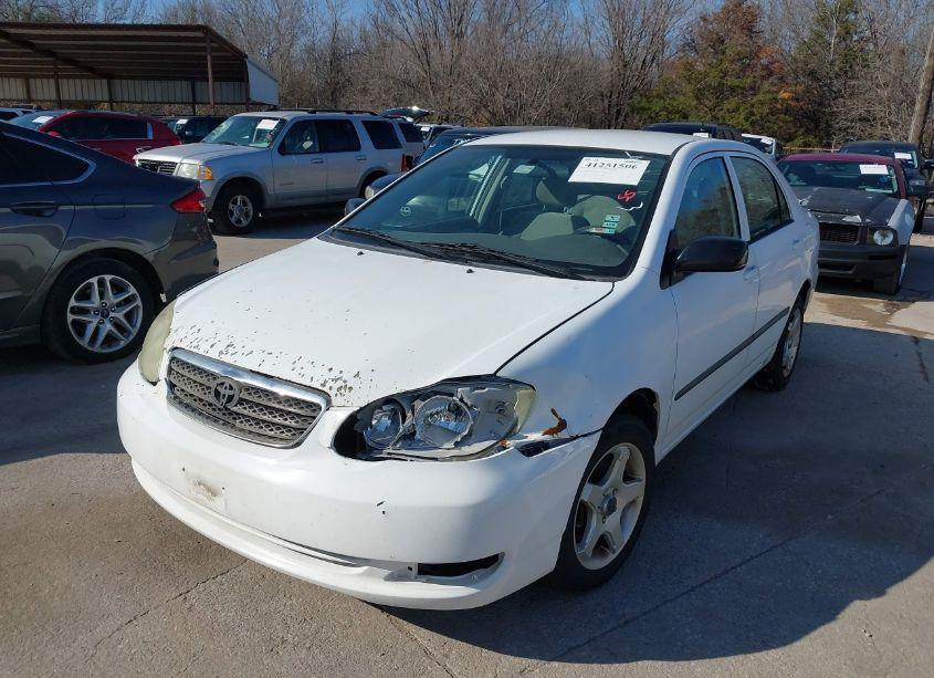 Photo 2 of 2005 Toyota Corolla CE (VIN 2T1BR32E25C467636)