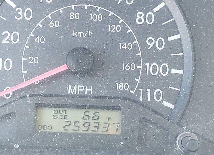 Photo 7 of 2005 Toyota Corolla CE (VIN 2T1BR32E25C467636)