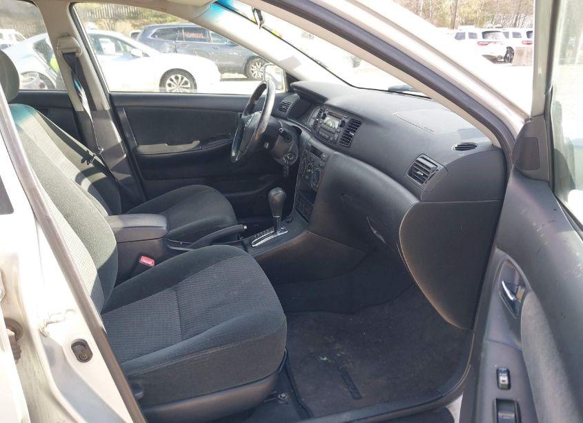 Photo 5 of 2005 Toyota Corolla S (VIN 2T1BR32E25C494223)