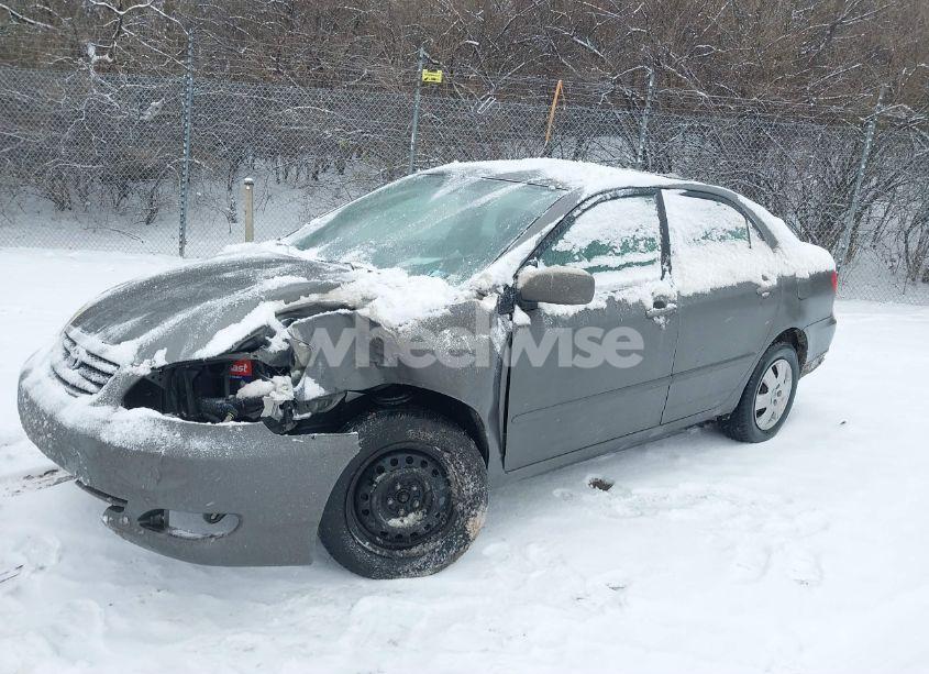 Photo 2 of 2005 Toyota Corolla LE (VIN 2T1BR32E25C497719)