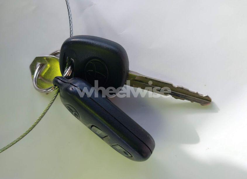 Photo 11 of 2005 Toyota Corolla LE (VIN 2T1BR32E25C508508)