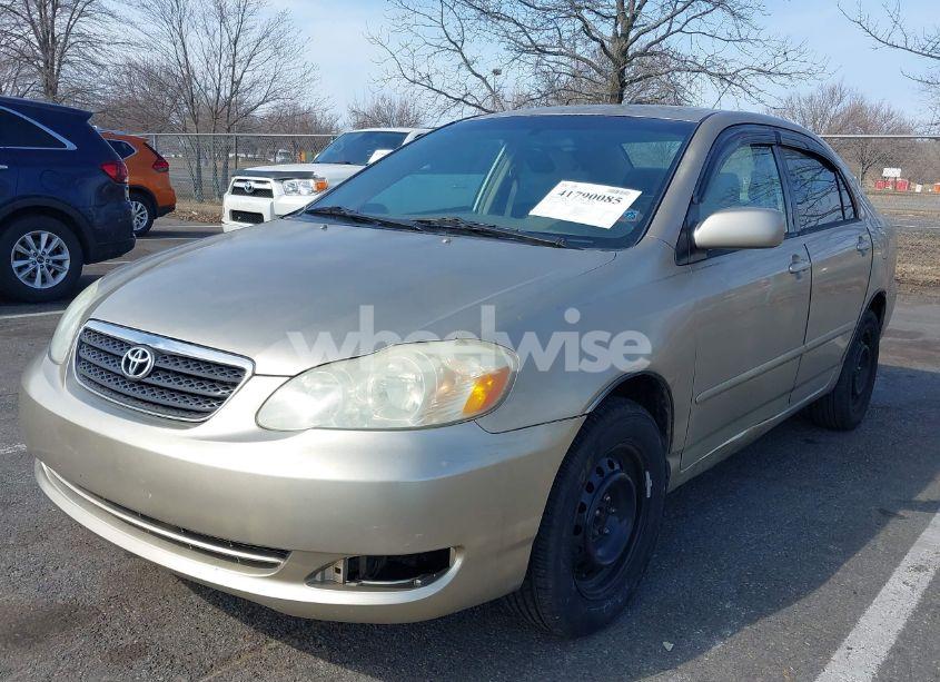Photo 2 of 2005 Toyota Corolla LE (VIN 2T1BR32E25C508508)