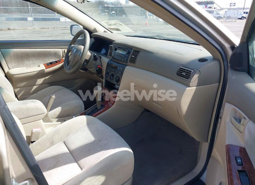 Photo 5 of 2005 Toyota Corolla LE (VIN 2T1BR32E25C508508)