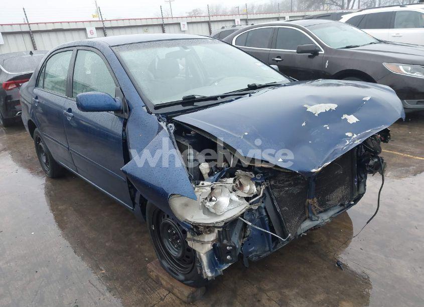 2005 Toyota Corolla LE (VIN 2T1BR32E25C551052) main photo