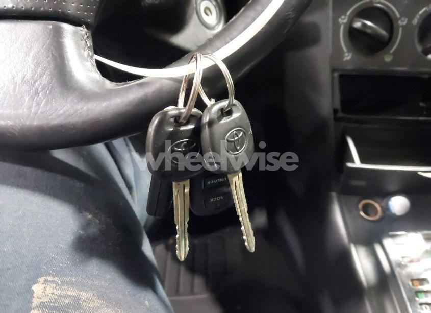 Photo 11 of 2006 Toyota Corolla S (VIN 2T1BR32E26C587731)