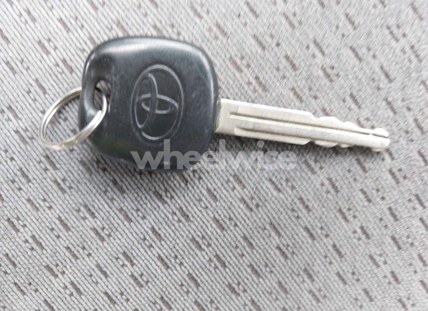 Photo 11 of 2006 Toyota Corolla CE (VIN 2T1BR32E26C623434)