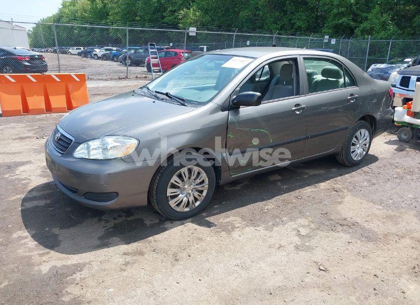 Photo 2 of 2007 Toyota Corolla CE (VIN 2T1BR32E27C721560)