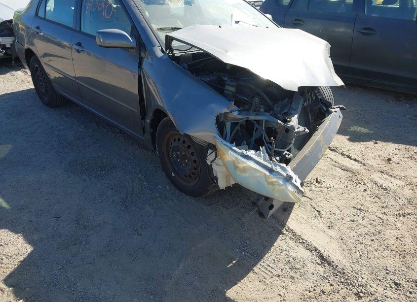 2007 Toyota Corolla LE (VIN 2T1BR32E27C732235) main photo