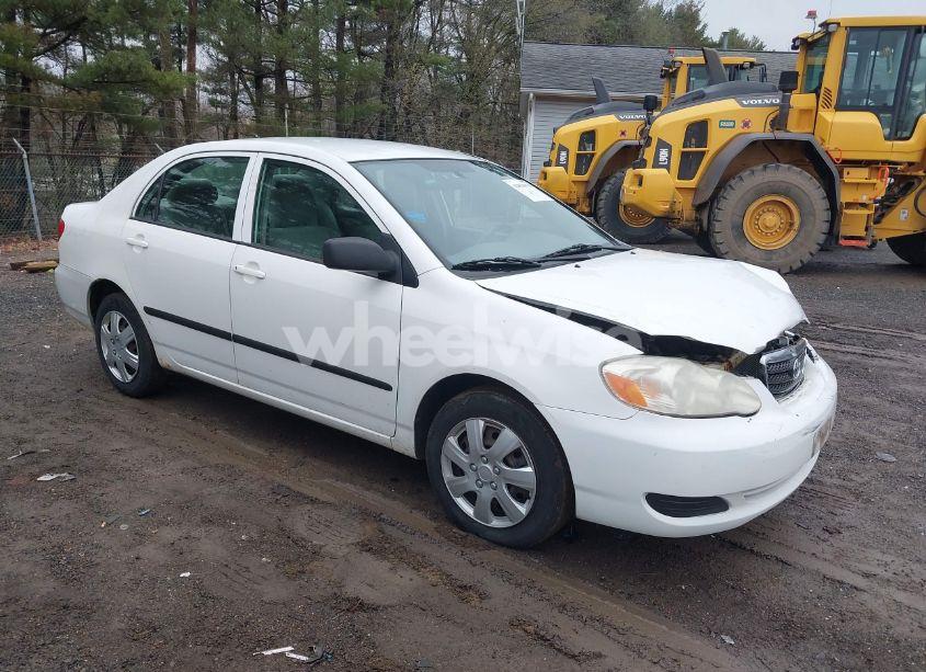 2007 Toyota Corolla CE (VIN 2T1BR32E27C779748) main photo