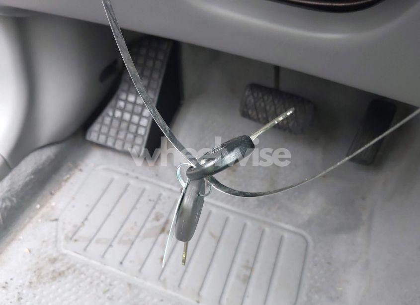 Photo 11 of 2007 Toyota Corolla CE (VIN 2T1BR32E27C830360)