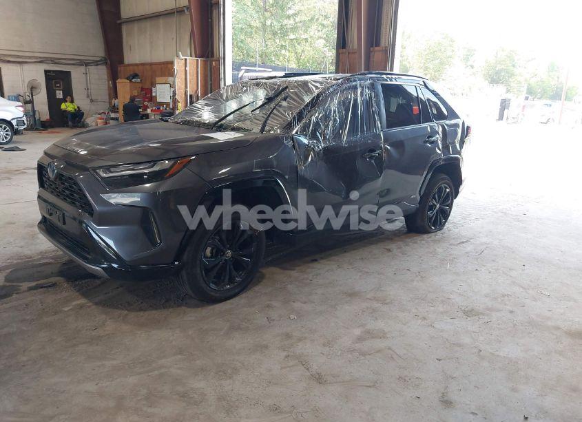 Photo 2 of 2024 Toyota Rav4 HYBRID XSE (VIN 2T1BR32E34C******)