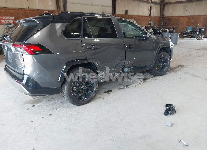 Photo 4 of 2024 Toyota Rav4 HYBRID XSE (VIN 2T1BR32E34C******)