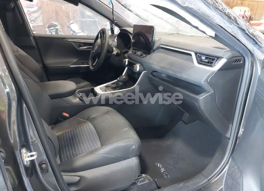 Photo 5 of 2024 Toyota Rav4 HYBRID XSE (VIN 2T1BR32E34C******)