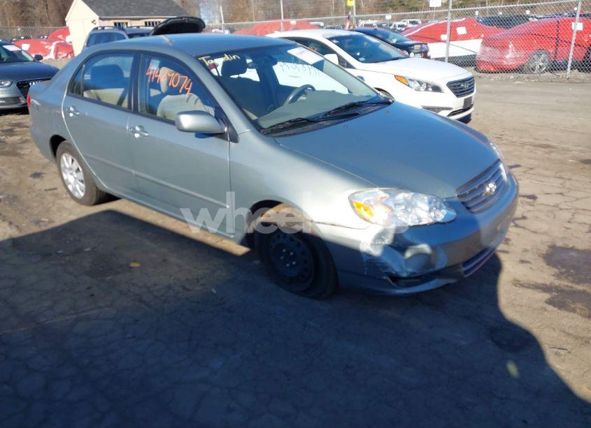 2004 Toyota Corolla LE (VIN 2T1BR32E34C195550) main photo