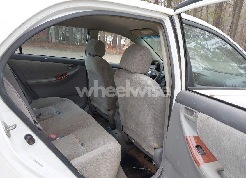 Photo 8 of 2004 Toyota Corolla LE (VIN 2T1BR32E34C279769)