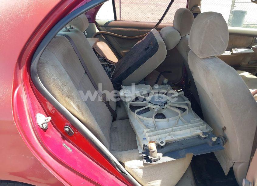 Photo 8 of 2005 Toyota Corolla CE (VIN 2T1BR32E35C322122)