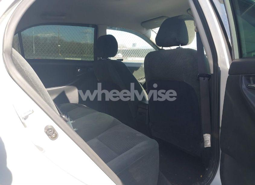 Photo 8 of 2005 Toyota Corolla S (VIN 2T1BR32E35C353287)