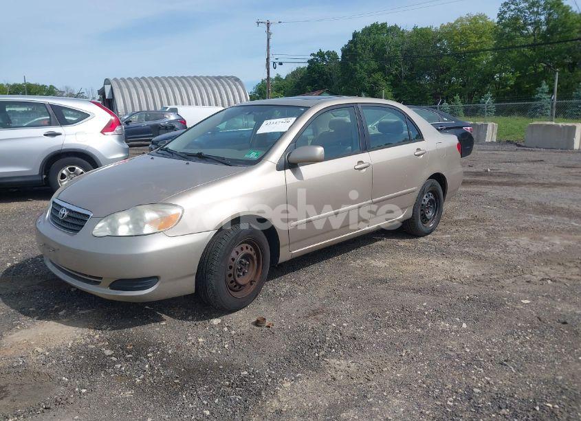 Photo 2 of 2005 Toyota Corolla CE/LE/S (VIN 2T1BR32E35C398097)