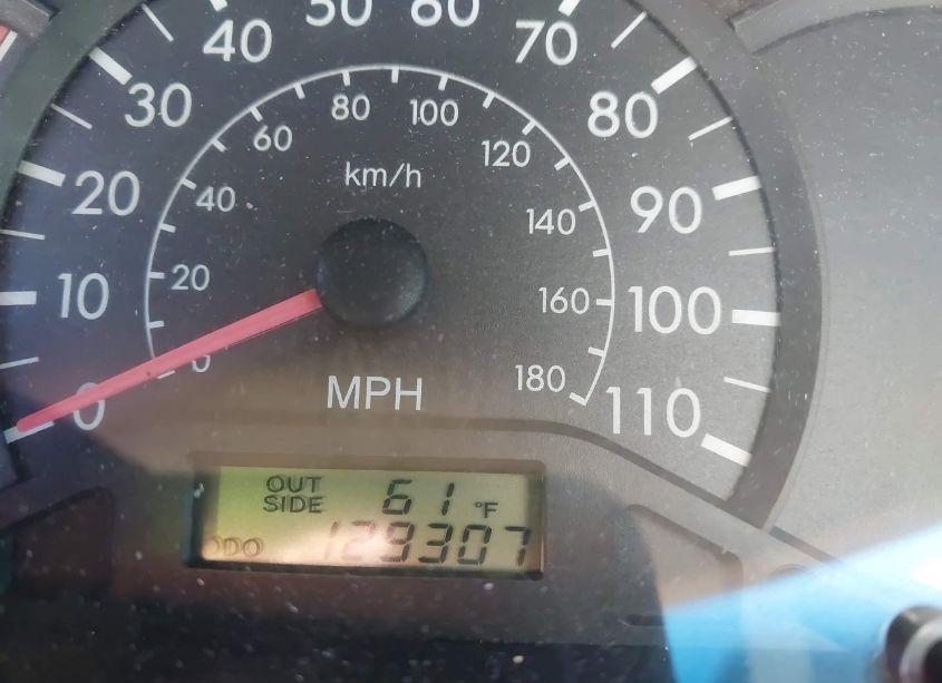 Photo 7 of 2005 Toyota Corolla CE (VIN 2T1BR32E35C415562)