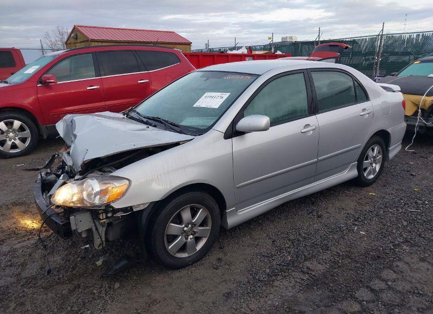 Photo 2 of 2005 Toyota Corolla S (VIN 2T1BR32E35C444270)