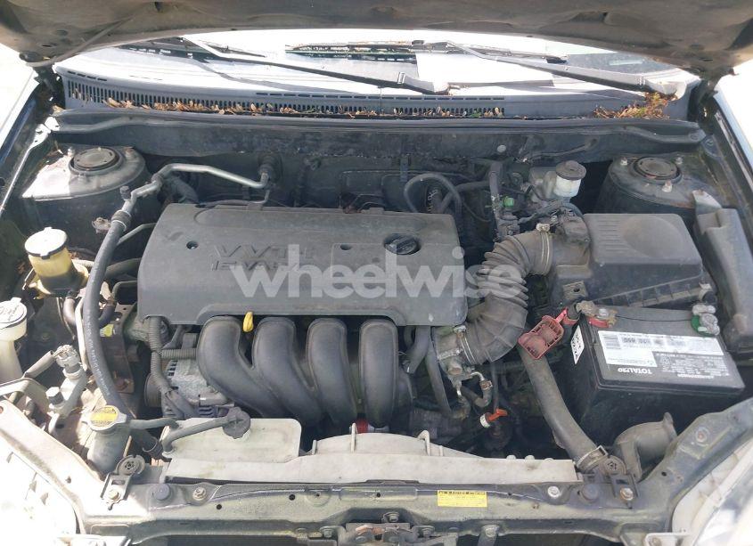 Photo 10 of 2005 Toyota Corolla LE (VIN 2T1BR32E35C454426)