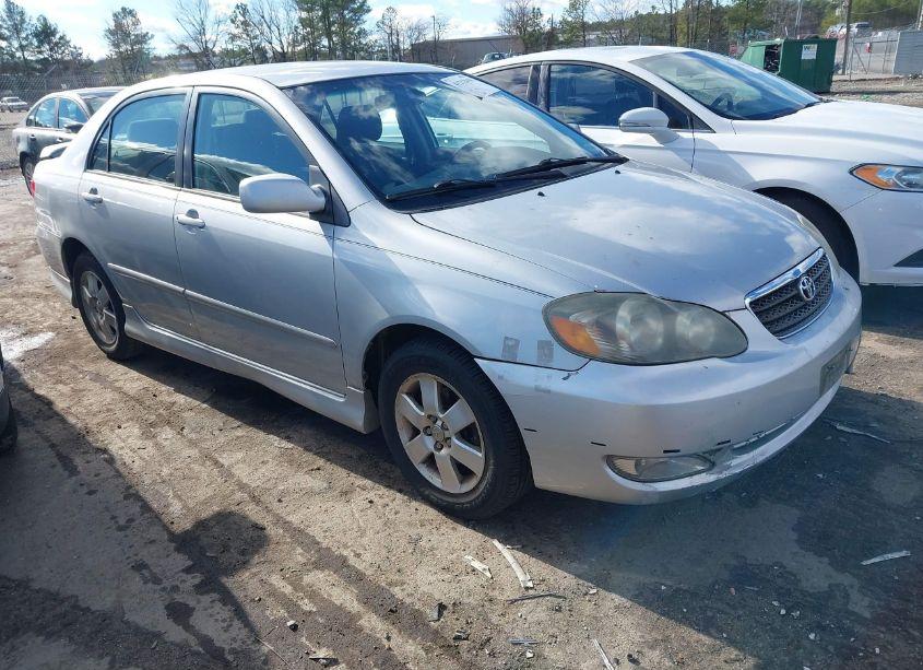 2005 Toyota Corolla CE/LE/S (VIN 2T1BR32E35C552646) main photo