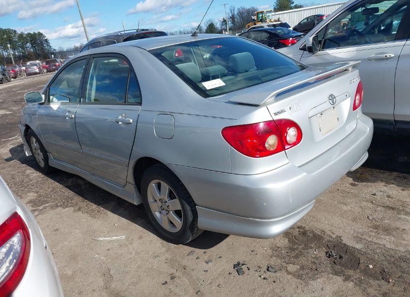 Photo 3 of 2005 Toyota Corolla CE/LE/S (VIN 2T1BR32E35C552646)