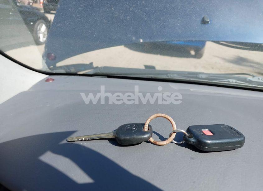 Photo 11 of 2007 Toyota Corolla LE (VIN 2T1BR32E37C740862)