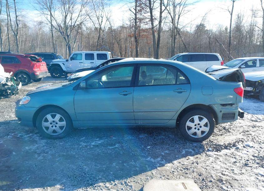 Photo 13 of 2007 Toyota Corolla LE (VIN 2T1BR32E37C762988)