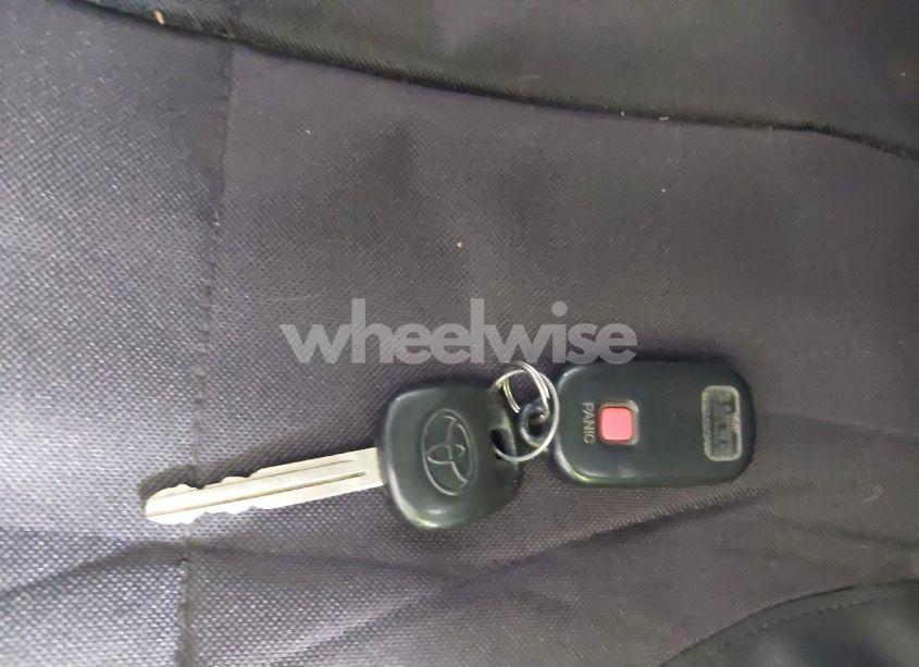 Photo 11 of 2008 Toyota Corolla S (VIN 2T1BR32E38C867337)