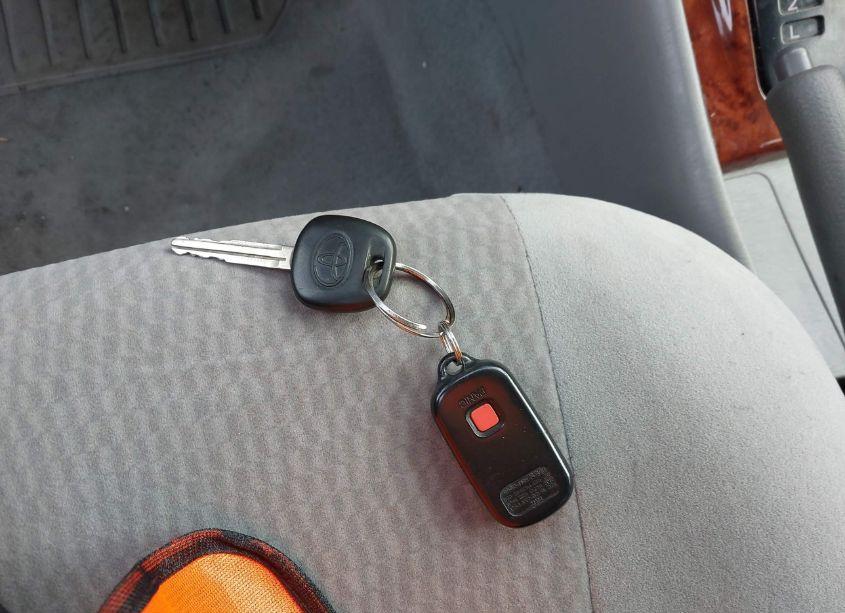 Photo 11 of 2008 Toyota Corolla LE (VIN 2T1BR32E38C895543)