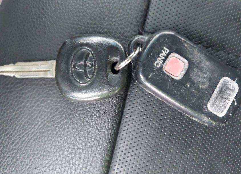 Photo 11 of 2008 Toyota Corolla LE (VIN 2T1BR32E38C931568)