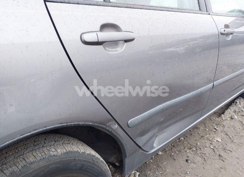 Photo 20 of 2003 Toyota Corolla LE (VIN 2T1BR32E43C096640)