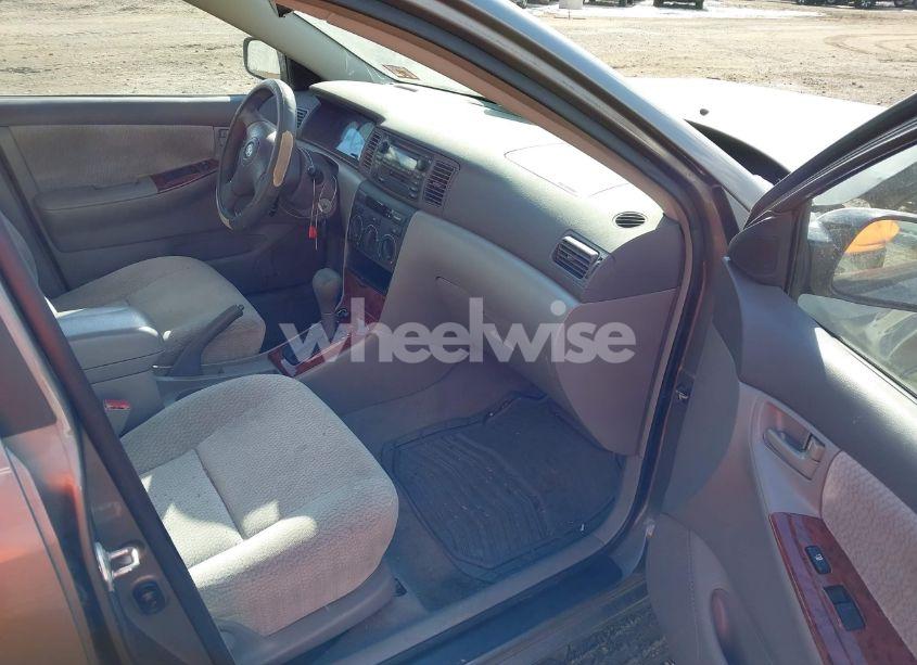 Photo 5 of 2003 Toyota Corolla LE (VIN 2T1BR32E43C096640)