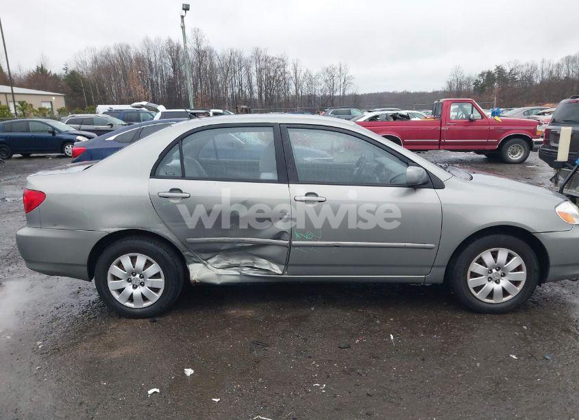 Photo 13 of 2004 Toyota Corolla LE (VIN 2T1BR32E44C249549)