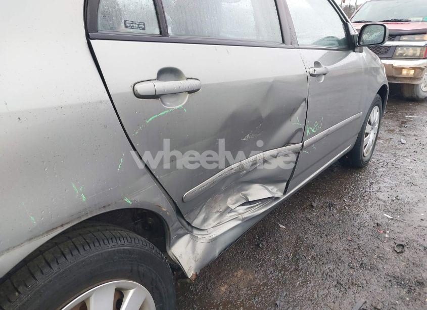 Photo 6 of 2004 Toyota Corolla LE (VIN 2T1BR32E44C249549)