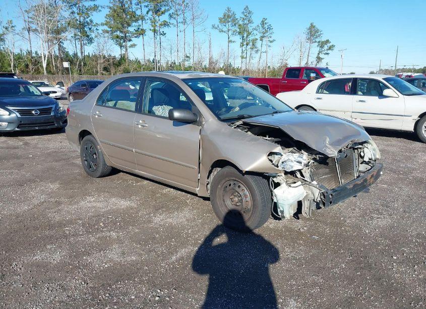 2005 Toyota Corolla LE (VIN 2T1BR32E45C321089) main photo
