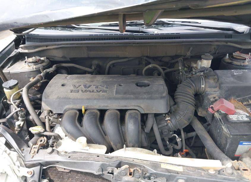 Photo 10 of 2005 Toyota Corolla LE (VIN 2T1BR32E45C325711)