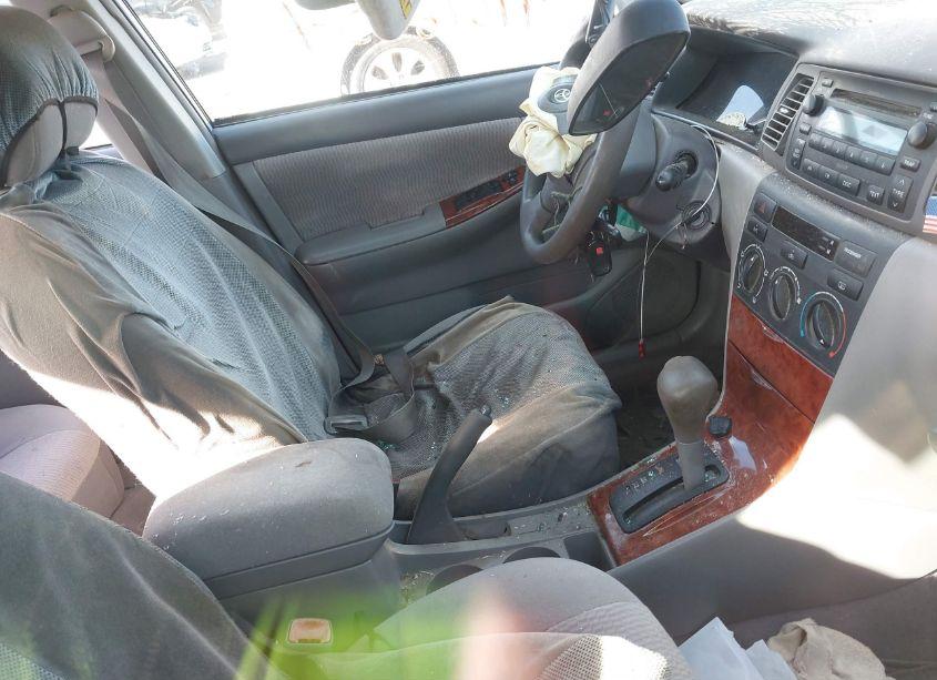 Photo 5 of 2005 Toyota Corolla LE (VIN 2T1BR32E45C382474)