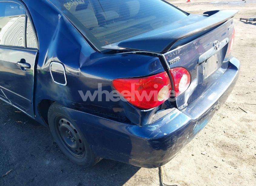 Photo 6 of 2005 Toyota Corolla LE (VIN 2T1BR32E45C401668)