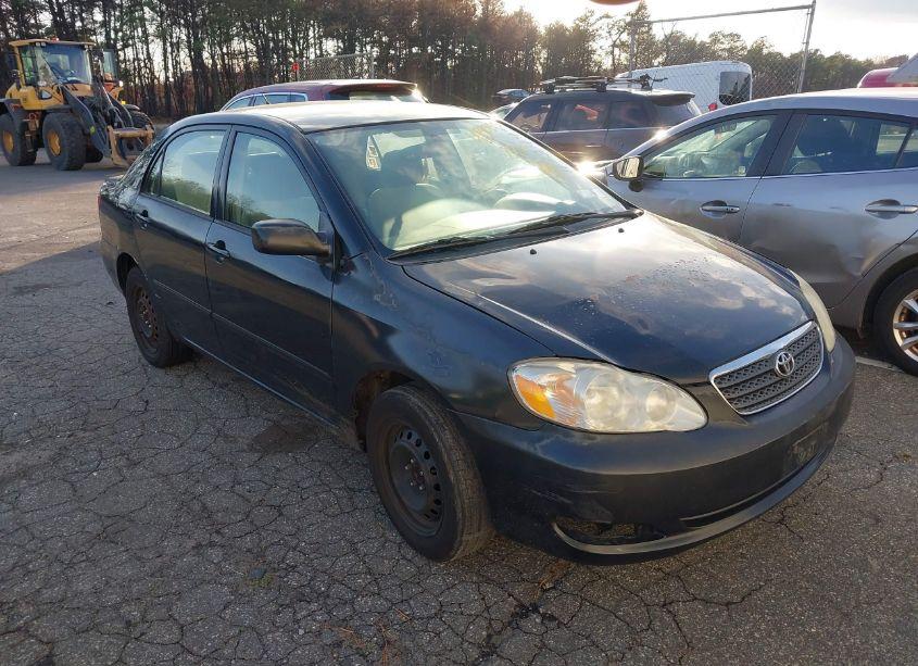 2005 Toyota Corolla LE (VIN 2T1BR32E45C406689) main photo