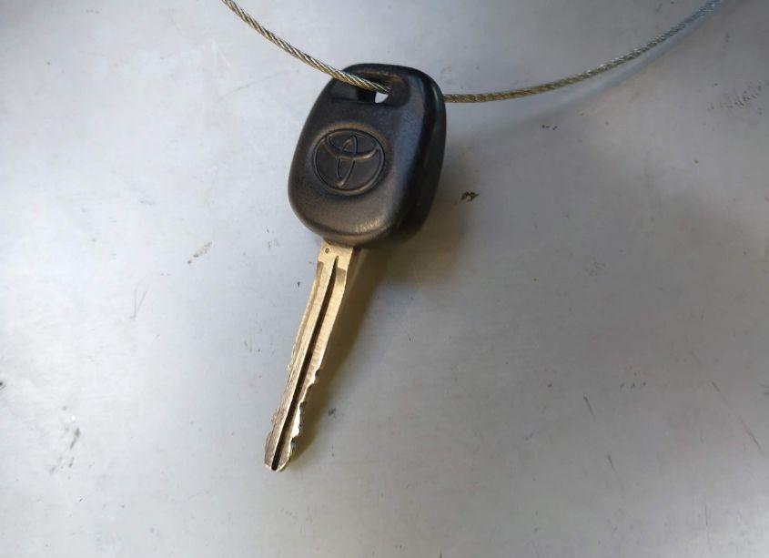 Photo 11 of 2005 Toyota Corolla CE (VIN 2T1BR32E45C410287)