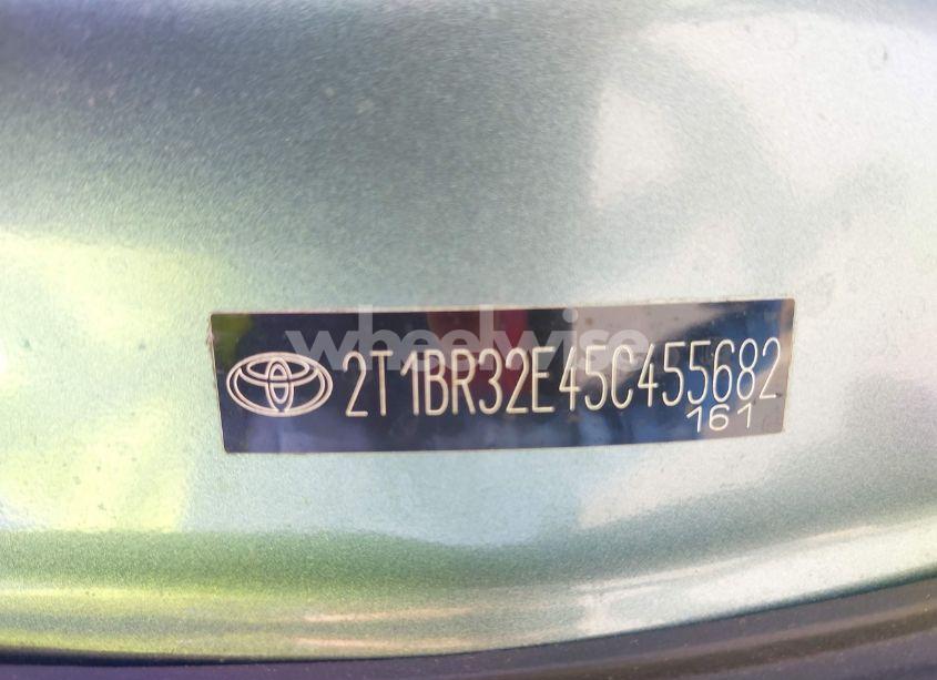 Photo 9 of 2005 Toyota Corolla LE (VIN 2T1BR32E45C455682)