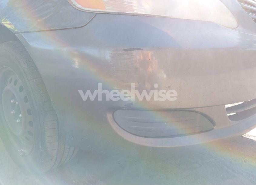 Photo 12 of 2005 Toyota Corolla CE (VIN 2T1BR32E45C472238)