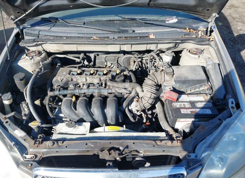 Photo 10 of 2005 Toyota Corolla LE (VIN 2T1BR32E45C485927)