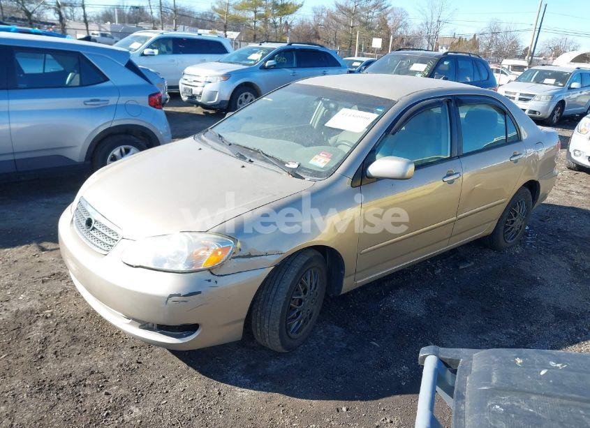 Photo 2 of 2005 Toyota Corolla LE (VIN 2T1BR32E45C485927)