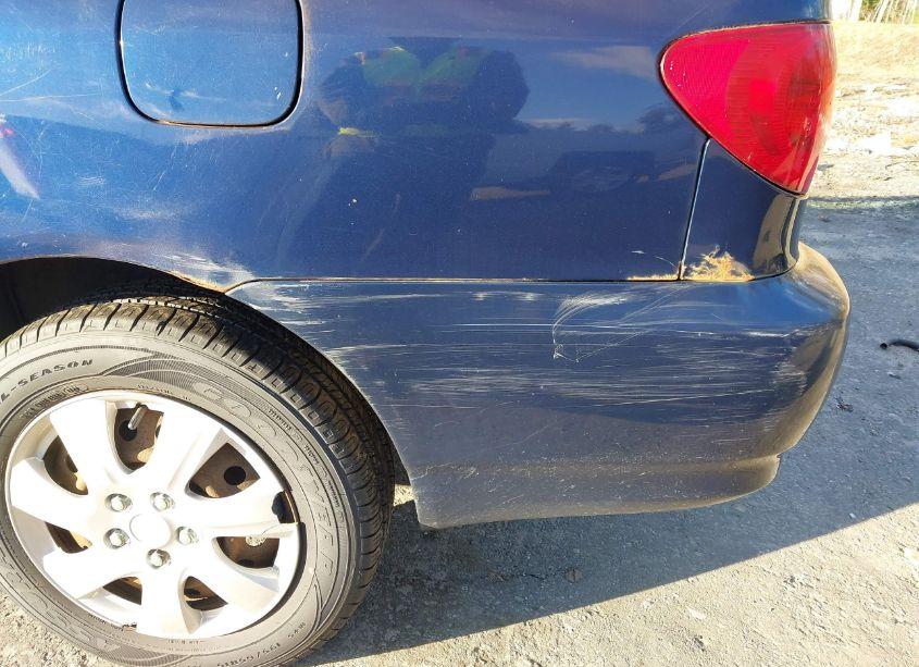 Photo 14 of 2005 Toyota Corolla LE (VIN 2T1BR32E45C491775)