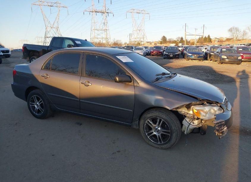 2005 Toyota Corolla LE (VIN 2T1BR32E45C503682) main photo