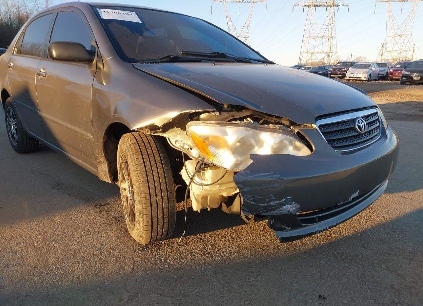 Photo 12 of 2005 Toyota Corolla LE (VIN 2T1BR32E45C503682)